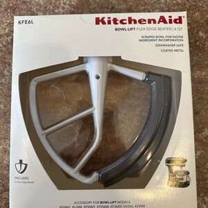 KitchenAid Flex Edge Beater - White and Gray